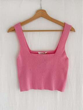 ALI GOLDEN (NWT) - SIZE M